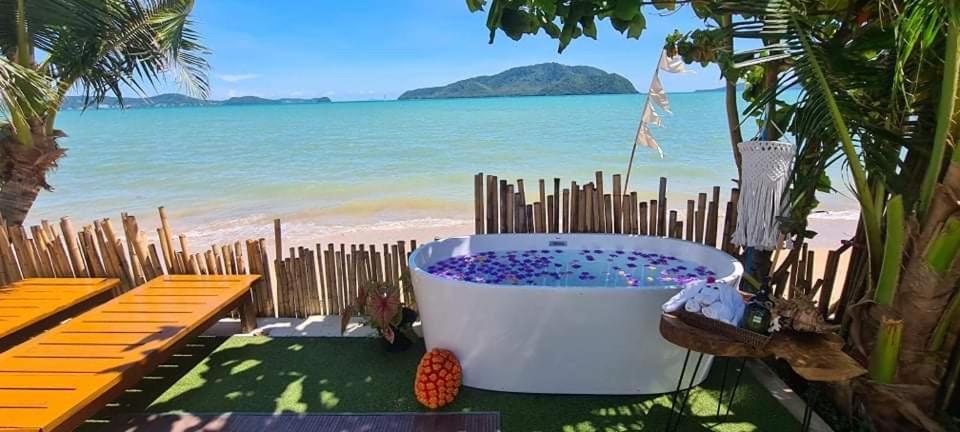 Phuket Signature Glamping Rawai Extérieur photo